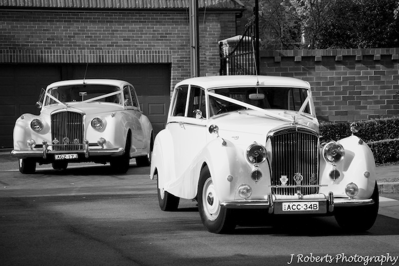Bridal cars arriving at the church St Patricks College strathfield - wedding photography sydney